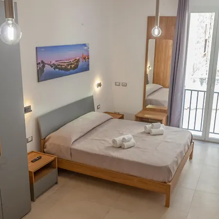 Isgro 4* مارسالا